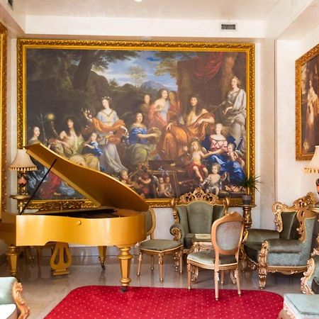 Premier Prezident Garni Hotel And Spa Sremski Karlovci Eksteriør billede