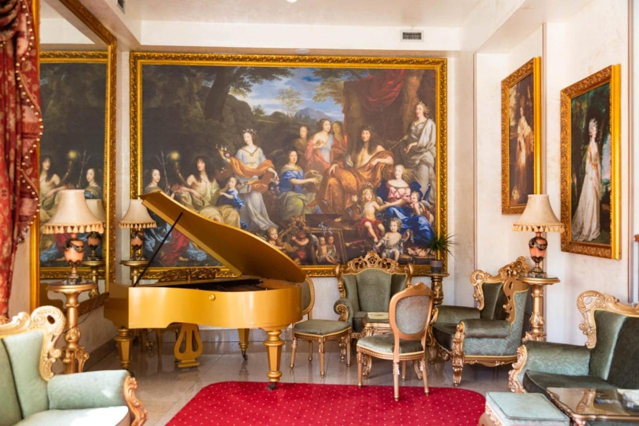 Premier Prezident Garni Hotel And Spa Sremski Karlovci Eksteriør billede