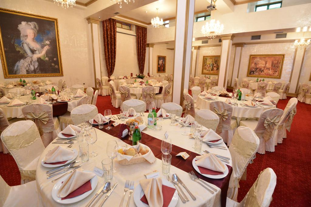Premier Prezident Garni Hotel And Spa Sremski Karlovci Eksteriør billede